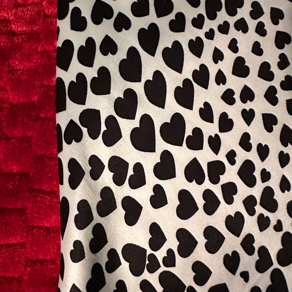 Heart Patterned Satin-like Valentines Skirt